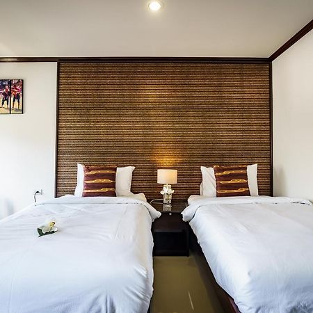 Lux Boutique Hotel Нонтабури Екстериор снимка