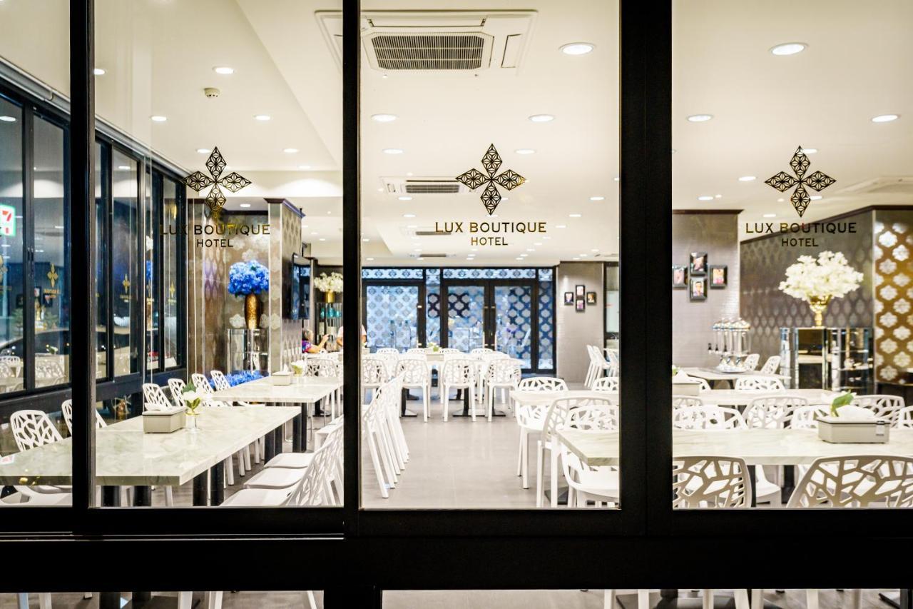 Lux Boutique Hotel Нонтабури Екстериор снимка